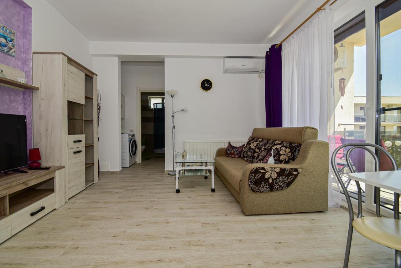 شقة Sea View Astoria By Sunny Mamaia Năvodari المظهر الخارجي الصورة