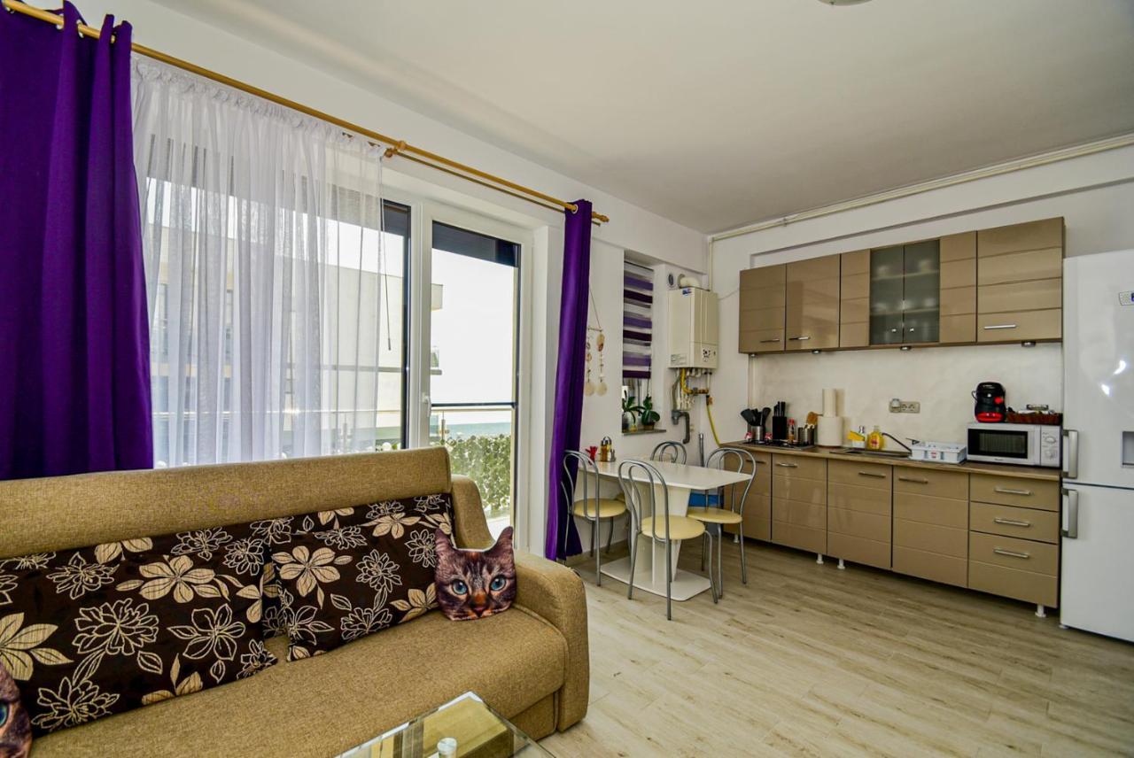 شقة Sea View Astoria By Sunny Mamaia Năvodari المظهر الخارجي الصورة